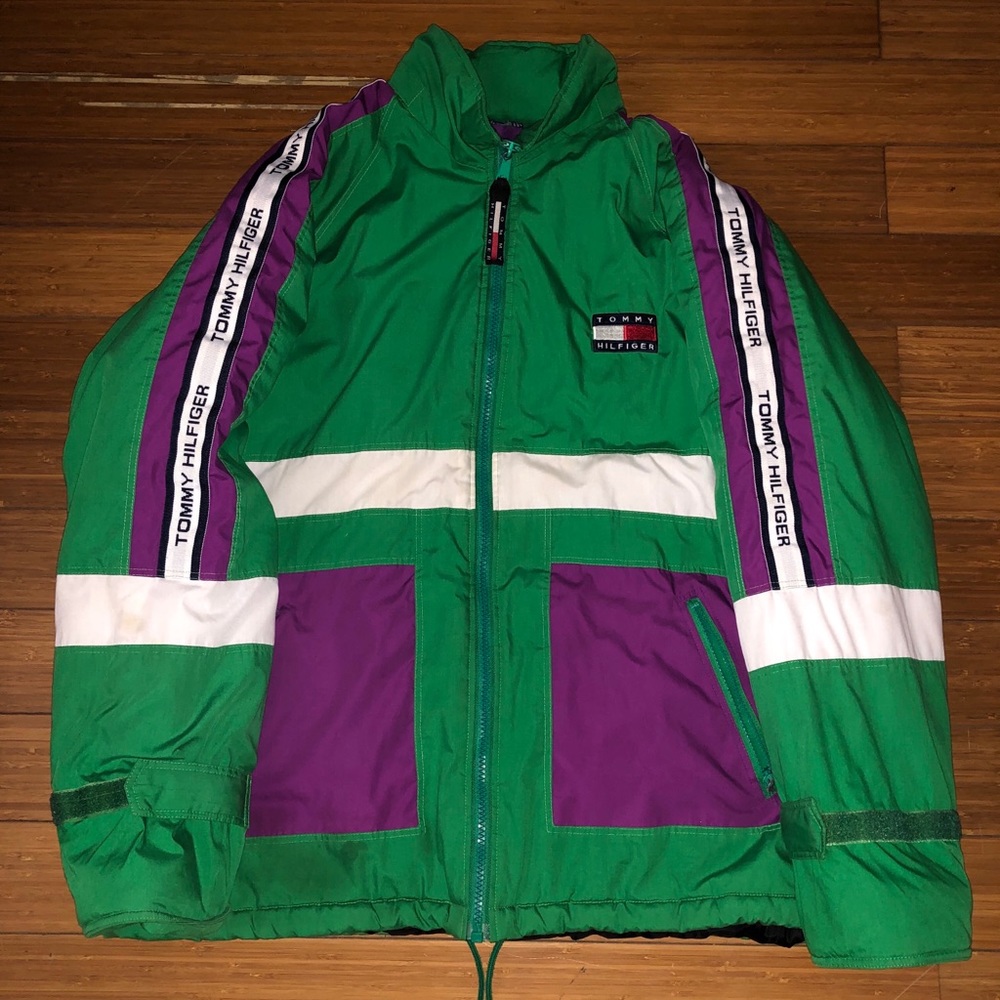 Vintage Tommy Hilfiger BIG FLAG Jacket! - Picture 2 of 3